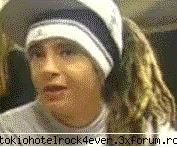 Smoking&drinking? - poy nu ar trebui sa iti fie frik...tom nu e un - *..::Archive::..*
