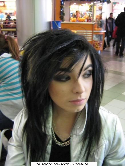 Sosia lui Bill??? - o fana - *..::Bill Kaulitz::..*