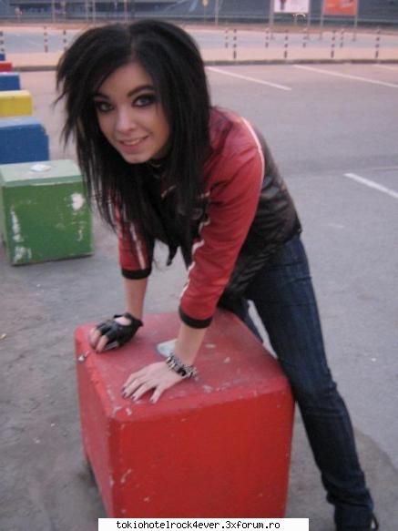 Sosia lui Bill??? - o fana - *..::Bill Kaulitz::..*