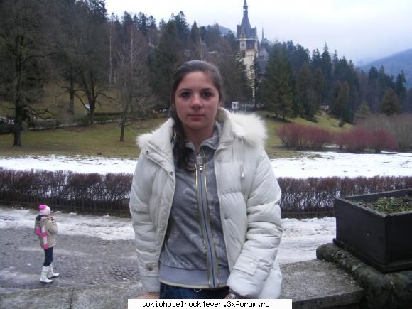 Tatyana !!! - Castelu' Peles v'ati dat seama banuiesc si aici - *..::Me, myself & I::..*