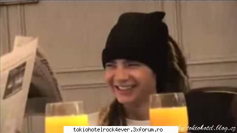 Tokio Hotel TV Episode - mda iar trebuie tinypicu' - *..::Archive::..*