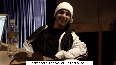 Tom Kaulitz - super ficul e mishto...rau.. :D ;) - *..::FanFiction::..*