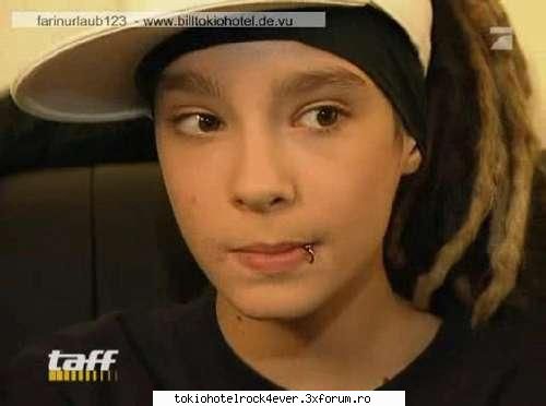 Tom si..insectele...:)) - e super adika pt tom sexul e totul - *..::Archive::..*