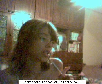 Unde e Spitalul 9? - poz poz foarte senzual - *..::Me, myself & I::..*
