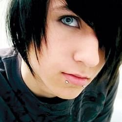VIaTzA In RoMaNiA Si In LuMeA FiTzElor - pyssy - *..::FanFiction::..*