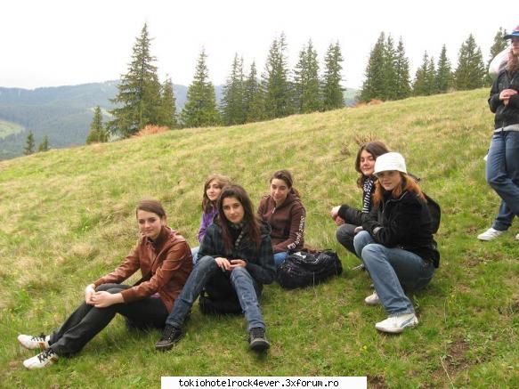 Whit3Ang3l - stateau pe post de boscheti la popas au urcat - *..::Me, myself & I::..*