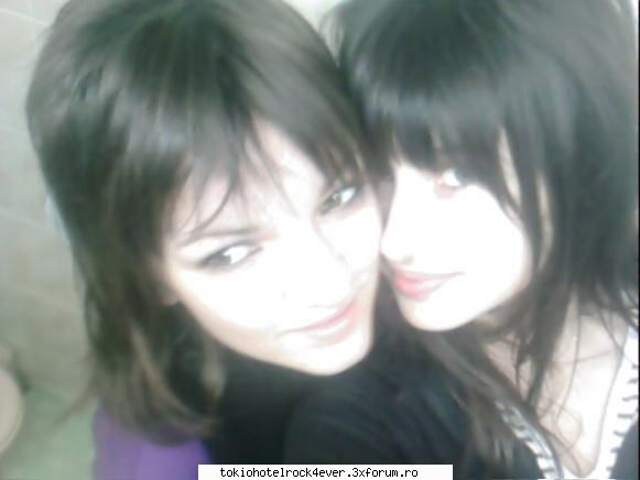 Whit3Ang3l - aici eoh cu iryna:X care sunt eu si care e ea?? - *..::Me, myself & I::..*