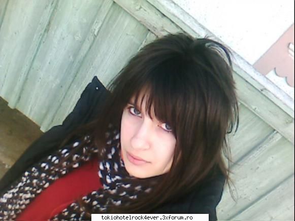 Whit3Ang3l - Ignoratzi fundul aici..eram la bunic - *..::Me, myself & I::..*