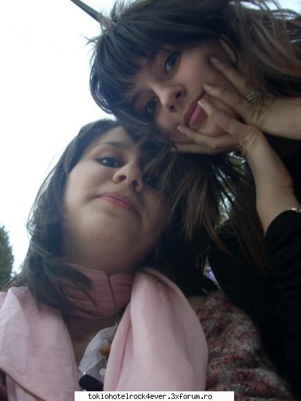 Whit3Ang3l - Aici e ell cu alexandrul cel coleg Si cam atat - *..::Me, myself & I::..*