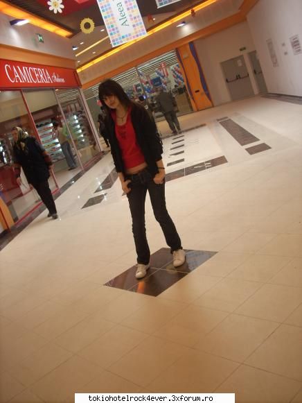 Whit3Ang3l - A ajuns in acel - *..::Me, myself & I::..*