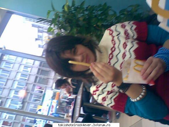 Zo cei Merri - ii scuzati fatza..dar se stramba:| - *..::Me, myself & I::..*