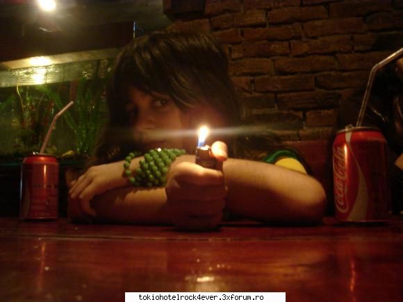 Zo cei Merri - are o pasine pt lumina briketei - *..::Me, myself & I::..*
