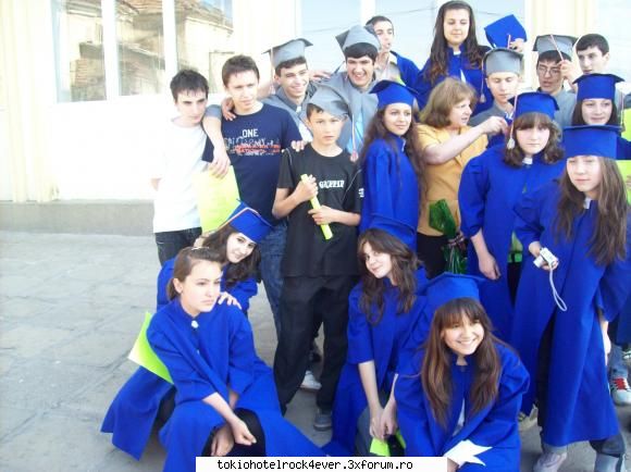 Zo cei Merri - aici in grup din nou cu robelee cine a facut poza - *..::Me, myself & I::..*
