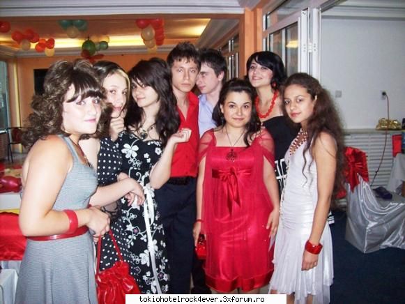 Zo cei Merri - avec tot grup in afara de eugenul si silviul si - *..::Me, myself & I::..*