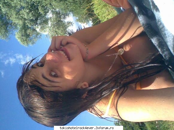Zo cei Merri - aici era pe patur in ziu cu soare - *..::Me, myself & I::..*
