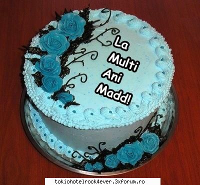 Zo cei Merri - A facut 15 ani E mareeeee Un tort albastruuu si - *..::Me, myself & I::..*