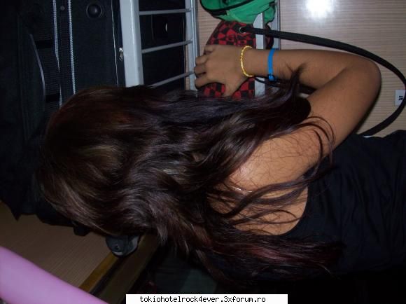 Zo cei Merri - tot in tren Dadeti'va sa iau mancare criss face - *..::Me, myself & I::..*