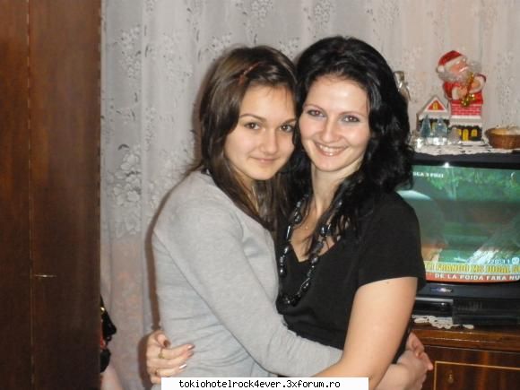 adelinutza - ^Acolo dansam cu matush O iubesc mah - *..::Me, myself & I::..*