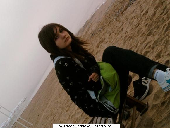 adelinutza - 5 dimineatzaaa:-t - *..::Me, myself & I::..*