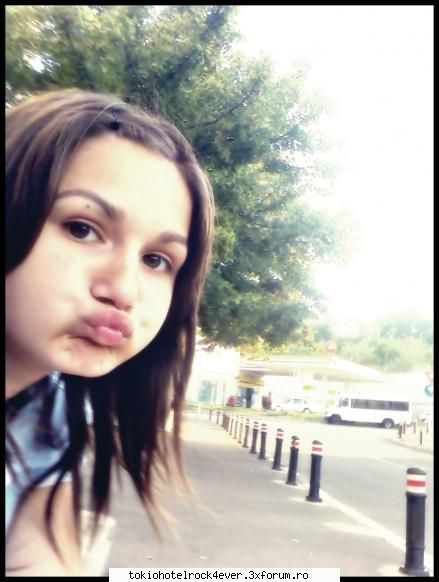 adelinutza - Si acest foarteee Facut de Kid Eu ma jukm si - *..::Me, myself & I::..*
