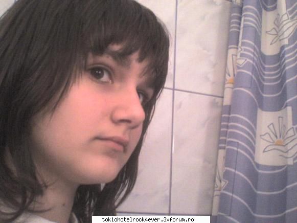 adelinutza - poftim poze nu mai am altele cu freaza asta - *..::Me, myself & I::..*