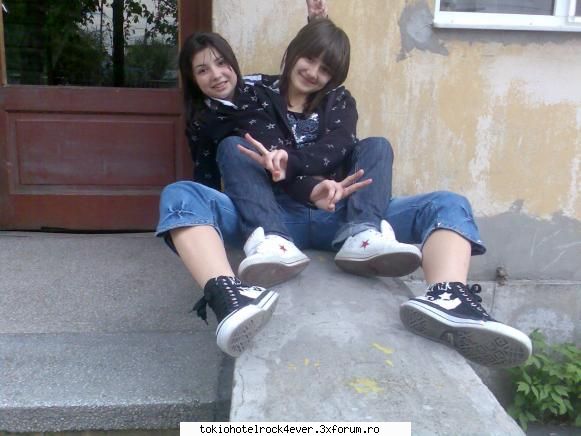 adelinutza - aici se lupta cu cracii - *..::Me, myself & I::..*