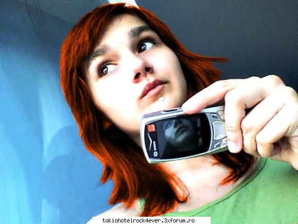 adelinutza - Care sor? Acel cu frez portokaliu:)) - *..::Me, myself & I::..*