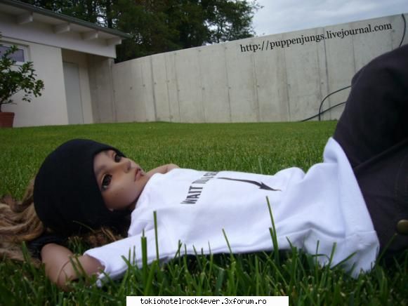 baby doll...TOM! :X:x:X - pot sa sar peste el?? da` il stivesc k e mic - *..::Tom Kaulitz::..*