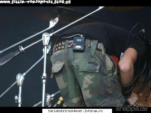 baietzii in ipostaze ciudate =)) - tom's_angel - *..::Gallery::..*