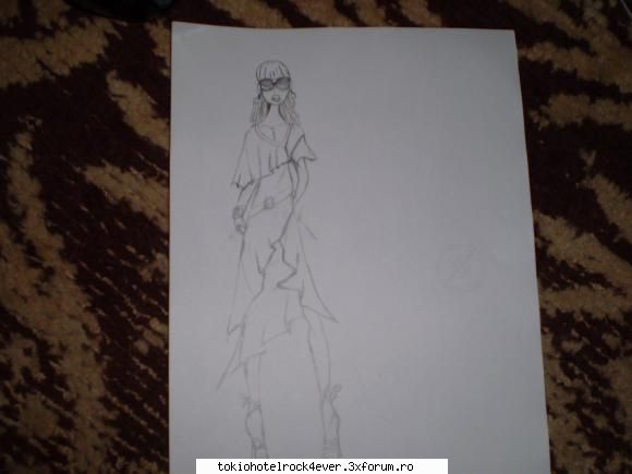 bazagonii da sunt ale mele - next aici eram creatr de moda - *..::Drawing Art::..*