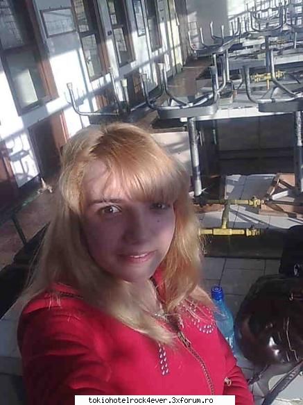 bebitza love tom - bebitza_blonda - *..::Me, myself & I::..*
