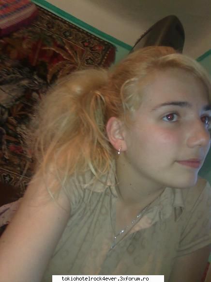 bebitza love tom - c coada zbarlita aveam - *..::Me, myself & I::..*