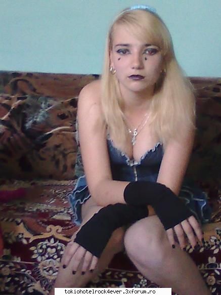 bebitza love tom - bebitza_blonda - *..::Me, myself & I::..*