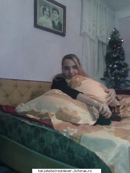 bebitza love tom - bebitza_blonda - *..::Me, myself & I::..*