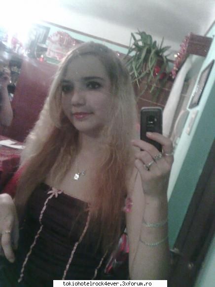 bebitza love tom - nu va speriatzi - *..::Me, myself & I::..*