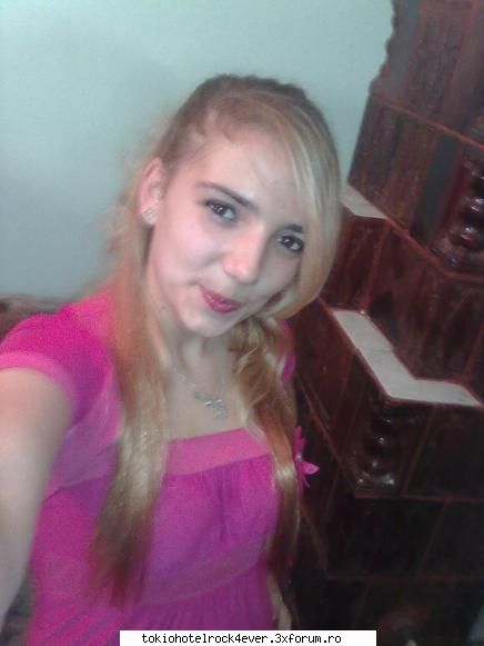 bebitza love tom - cn vrea pwpicixiulici???............nimeni - *..::Me, myself & I::..*