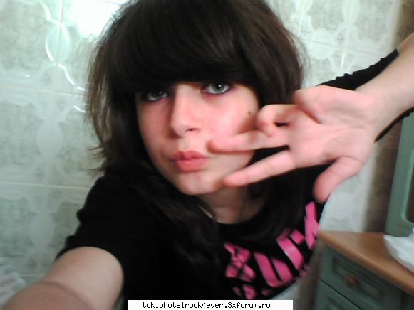 <><><><>bogdana<><><><> - acum o sa va pun si cateva poze cu toate k nu - *..::Me, myself & I::..*