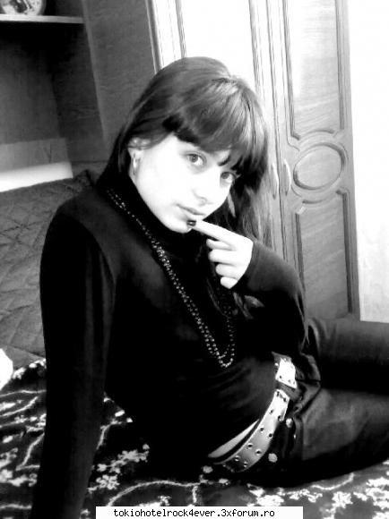 <><><><>bogdana<><><><> - uitati-l p sysul bilutza k sa-l vedeti mai bn cat - *..::Me, myself & I::..*