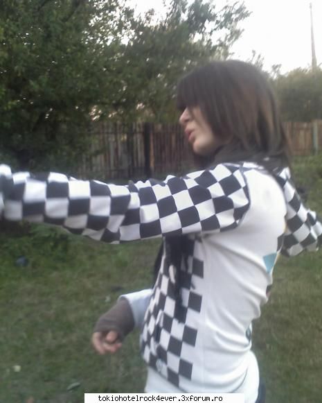 <><><><>bogdana<><><><> - aq a treia lol c moak am in ele - *..::Me, myself & I::..*