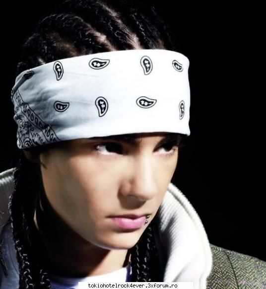 ce ati face dak vati intilni cu BILL? - poi ias cere un autograf...apoi facem nijte - *..::Bill Kaulitz::..*
