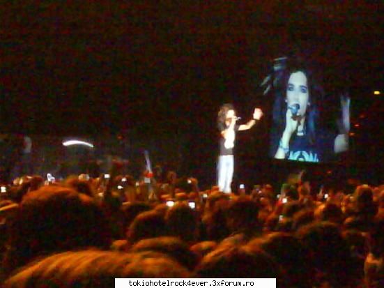 concertul din munchen olympiahalle - sunt facute cu telefonul.....nu se vad superb - *..::Other Clips::..*