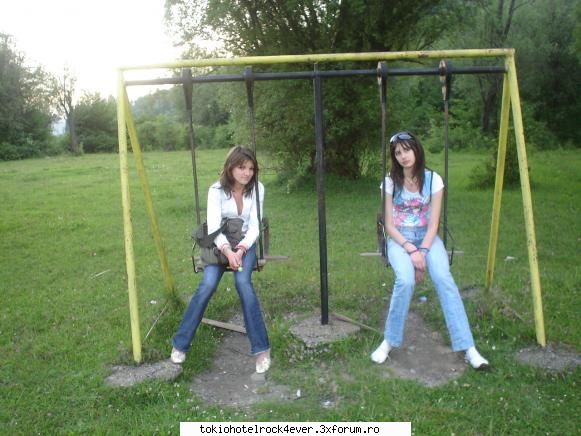 crazy child-->eo - eu shi marya...in ..tabara de anu - *..::Me, myself & I::..*