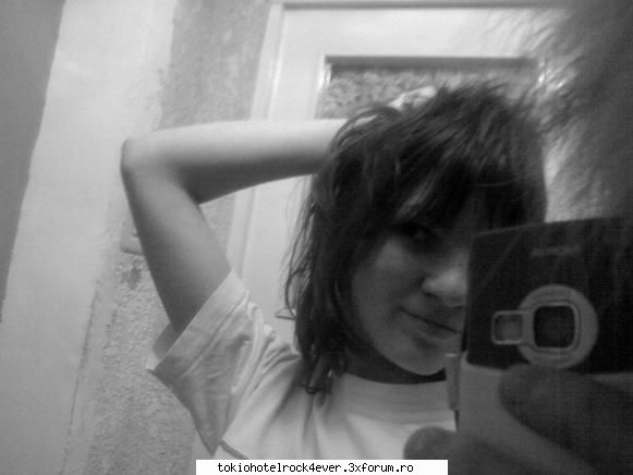 crazy child-->eo - Puiutsu El Irin* - *..::Me, myself & I::..*