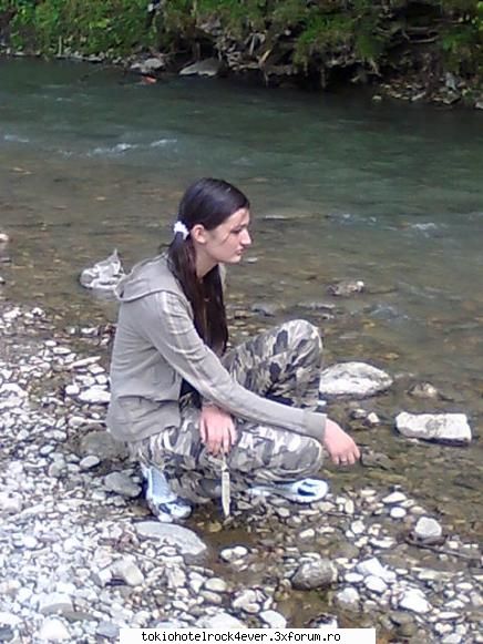 crinu_love_bill - la rau la picnic - *..::Me, myself & I::..*