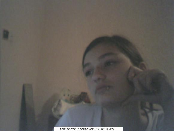 crinu_love_bill - si doar eu asa fatza c am in poza asta - *..::Me, myself & I::..*