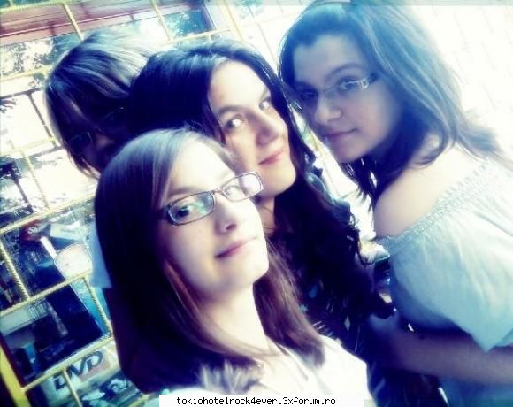 doar eu:P;;) - Scuzati dublul post 3x idiot - *..::Me, myself & I::..*