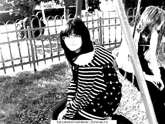 doar eu:P;;) - Doamne ce fatza avea aici - *..::Me, myself & I::..*