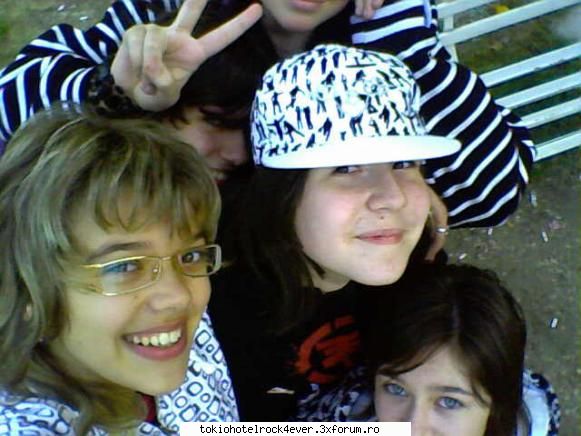 doar eu:P;;) - aici i se vedea o parte din rat - *..::Me, myself & I::..*
