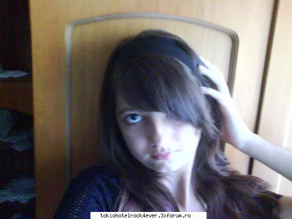 eo...cn altcineva=)) - ..::MuSsIc Is LoVe::.. - *..::Me, myself & I::..*