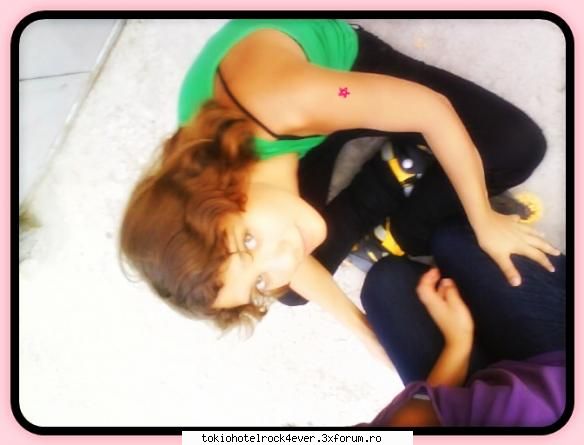 facem cunostinta?:) - edit by me si da mam tuns:D - *..::Me, myself & I::..*